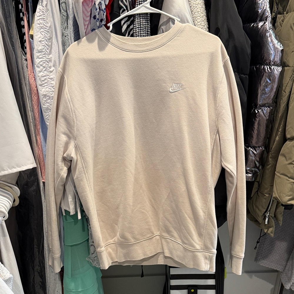 Nike Men's Beige Crewneck Sweatshirt with Subtle Embroidered Logo
